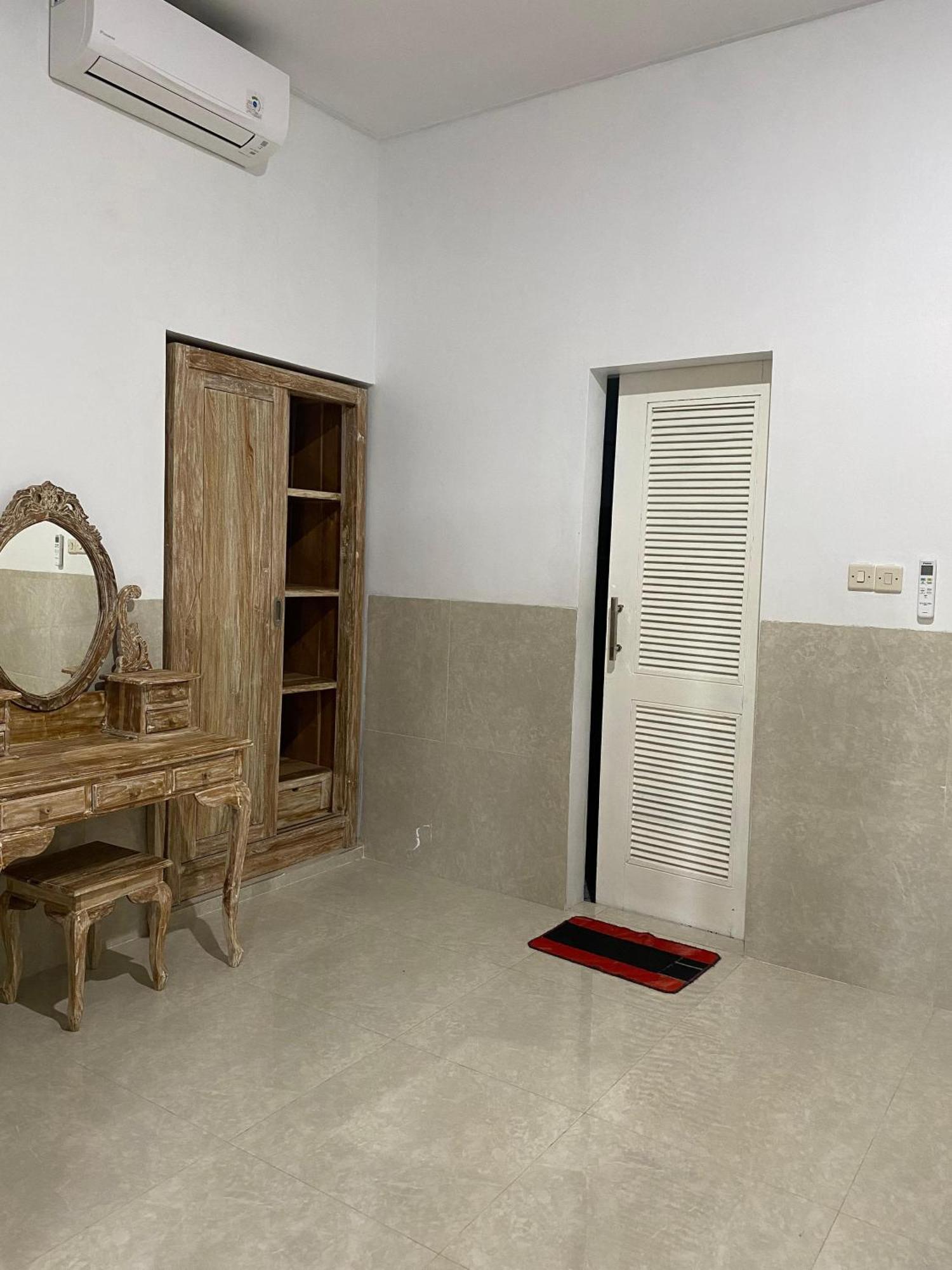 Coconut Beach Bungalows & Warung 2 Amed Eksteriør bilde